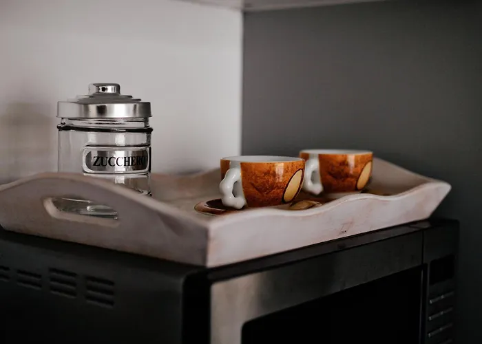 Just Urban - Bright With Terrace - M4 Tolstoj Lejlighed *